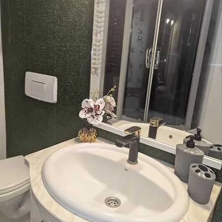 Центр Либідь Плаза Новобудова Провулок Лапушкіна 9 Apartment Khmel'nyts'kyy Exterior photo