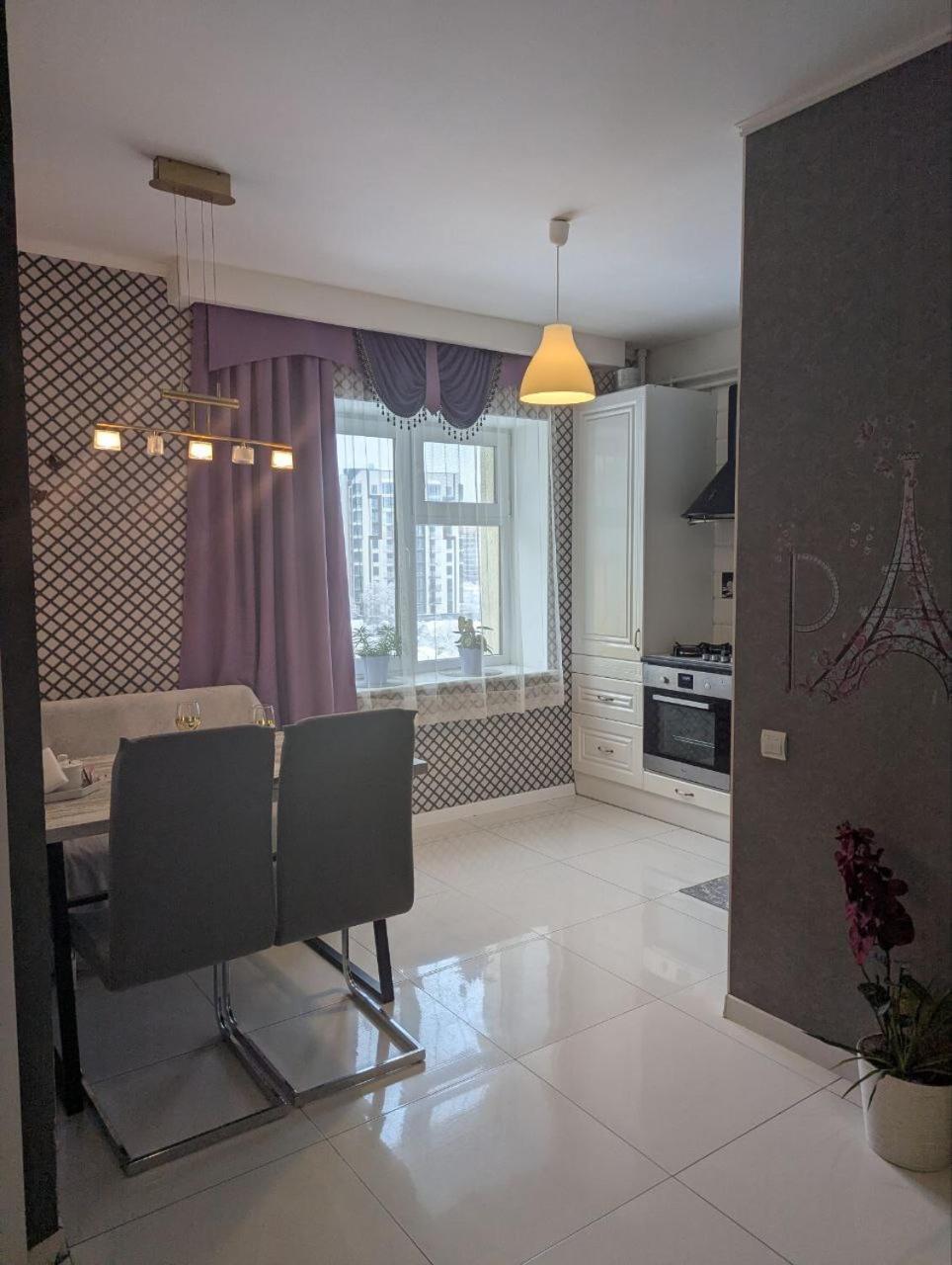 центр либідь плаза новобудова провулок лапушкіна 9 Apartment *